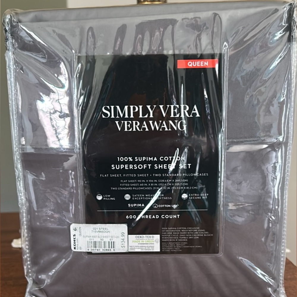 NWT Simply vera queen sheet set
